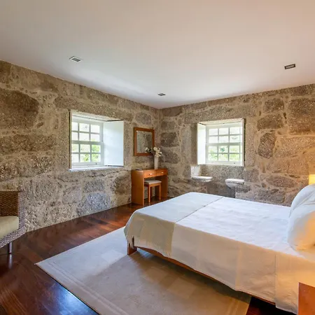 Landhuis Recantos Na Portela *
