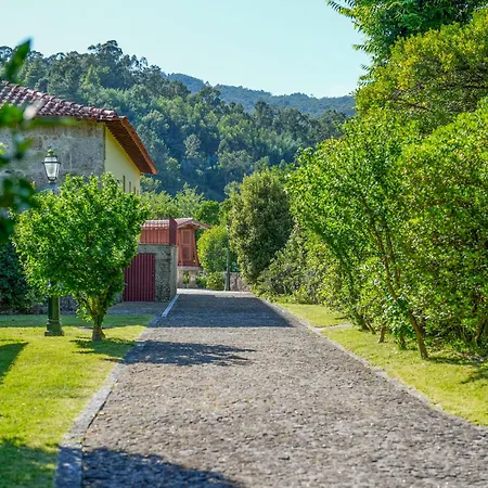 Recantos Na Portela * 阿玛雷斯